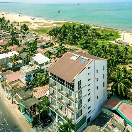 Beverly Beach Negombo Exterior foto