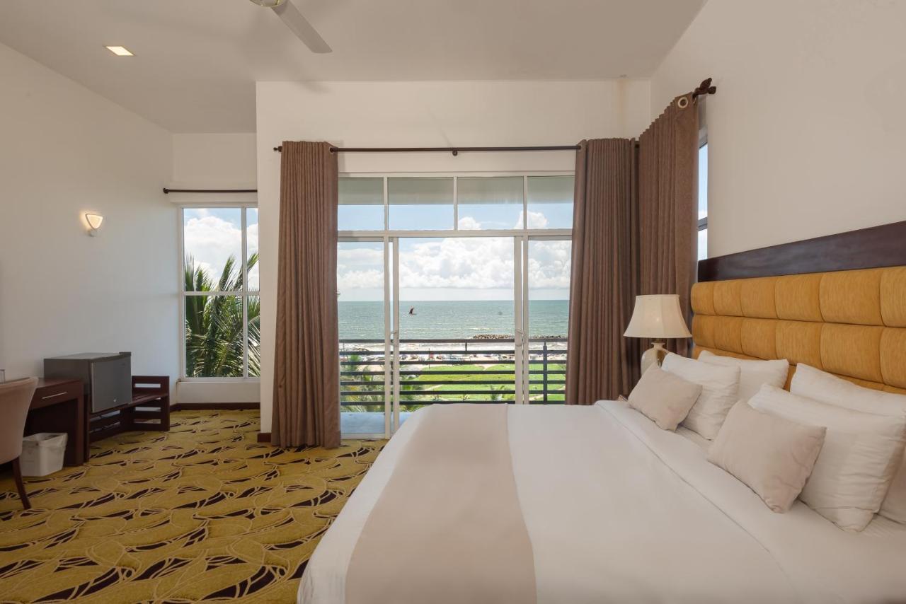 Beverly Beach Negombo Exterior foto