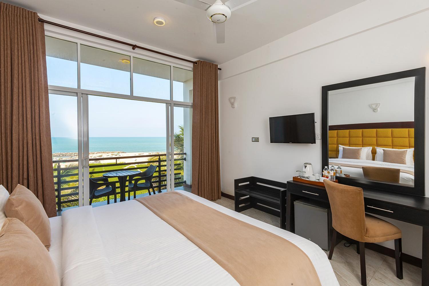 Beverly Beach Negombo Exterior foto