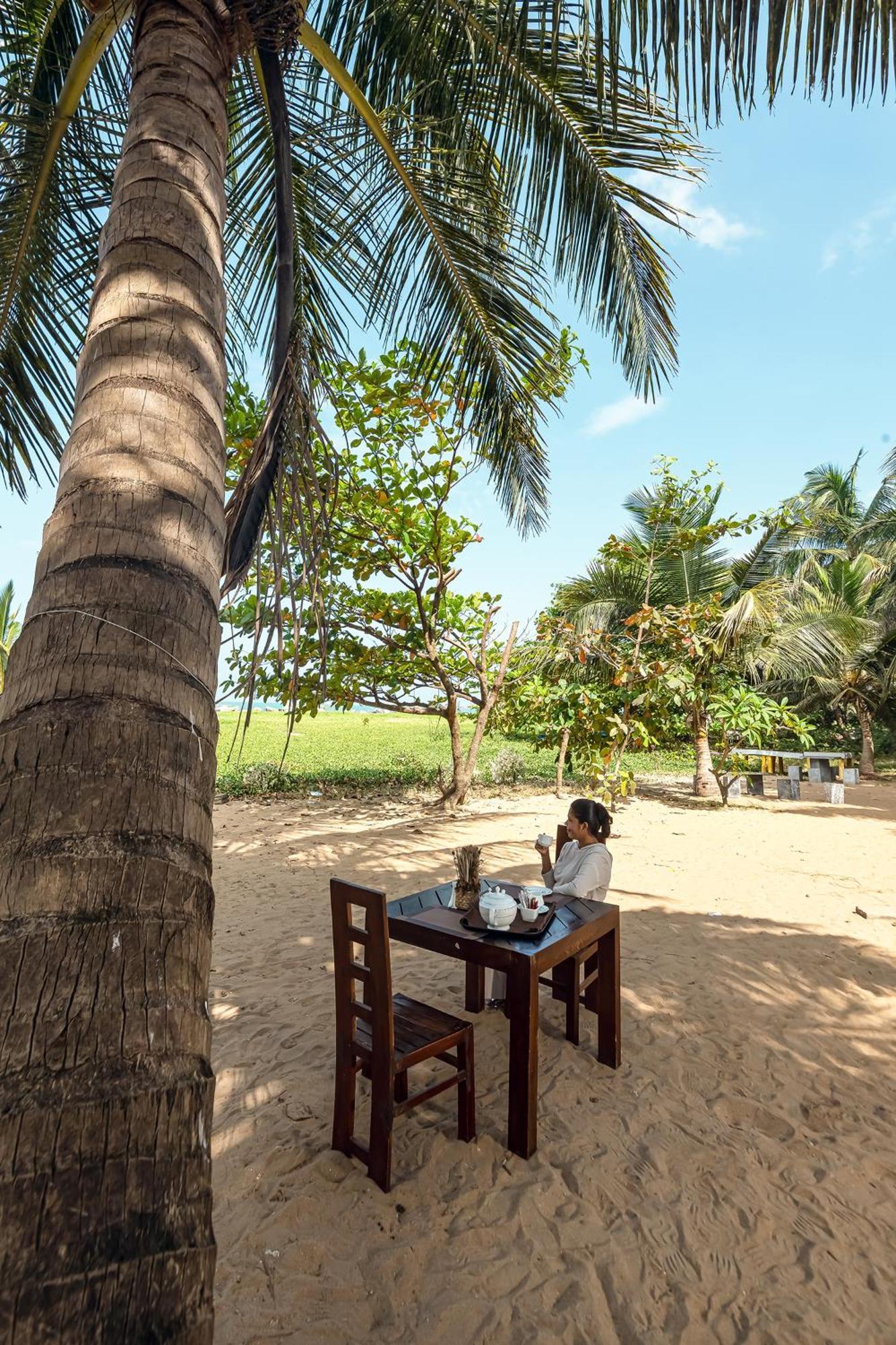 Beverly Beach Negombo Exterior foto