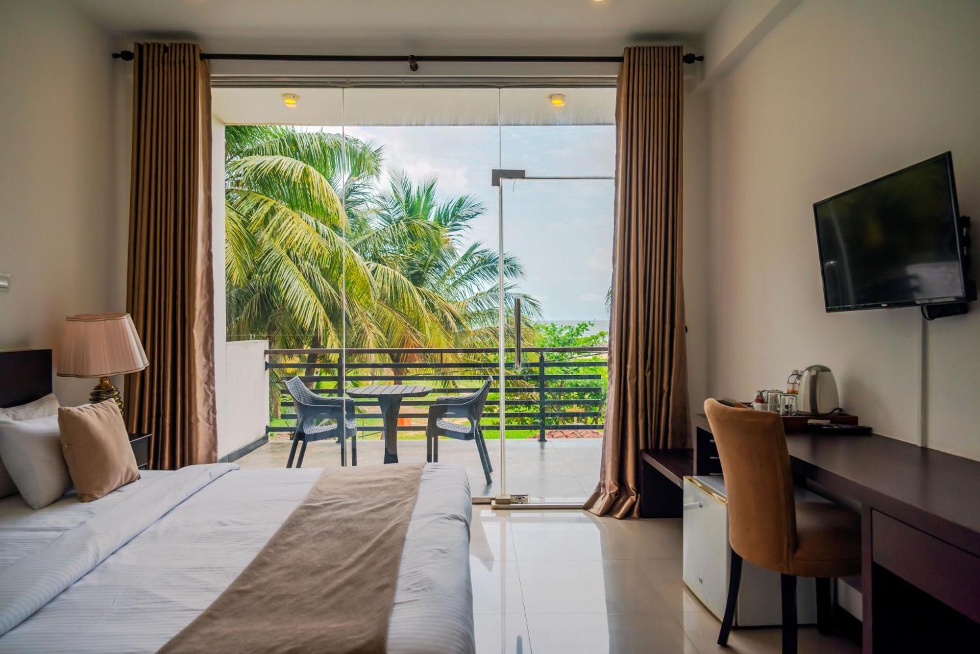 Beverly Beach Negombo Exterior foto